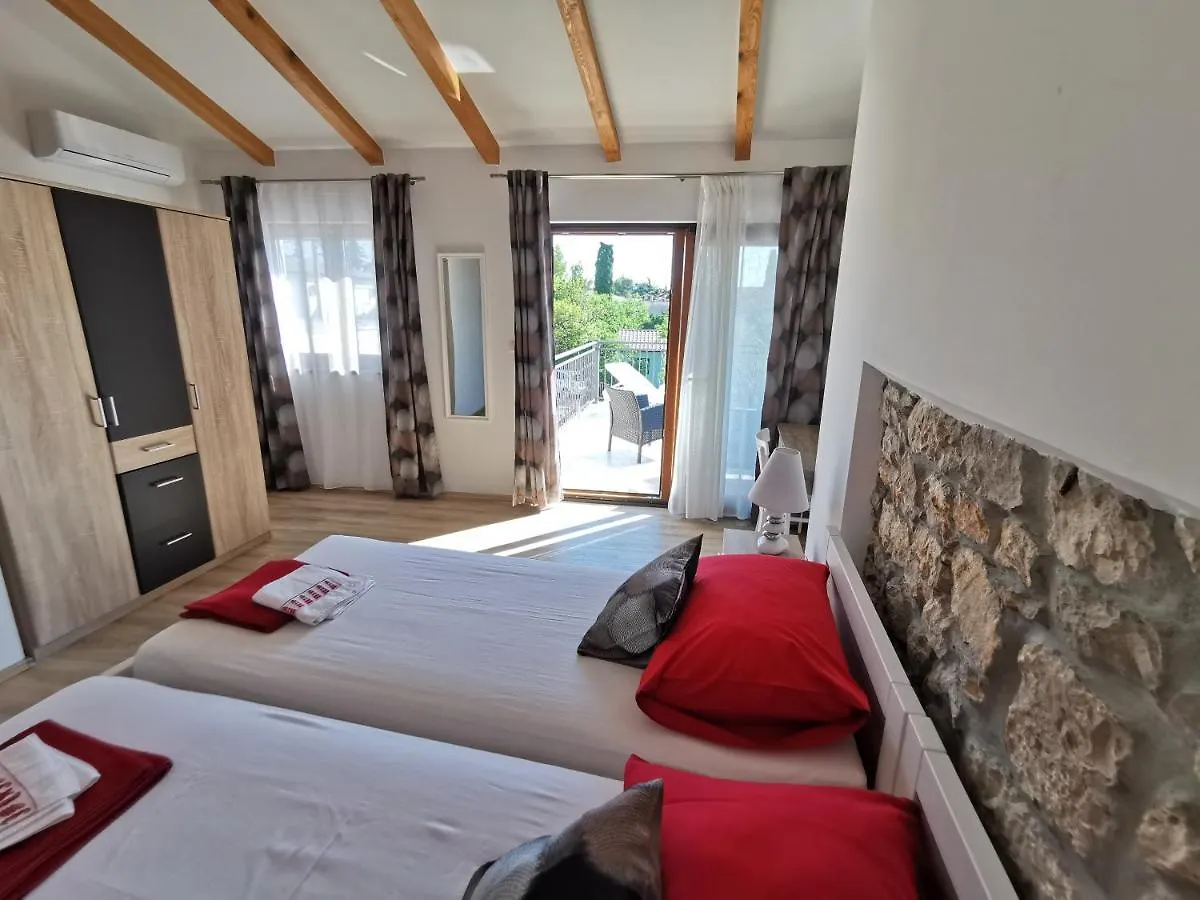 House Mare Villa Selce 0*,  Croatia